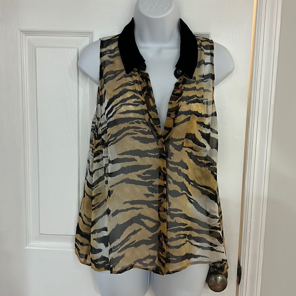 NWT Equipment Velvet Collar Tank Button-down Top size L